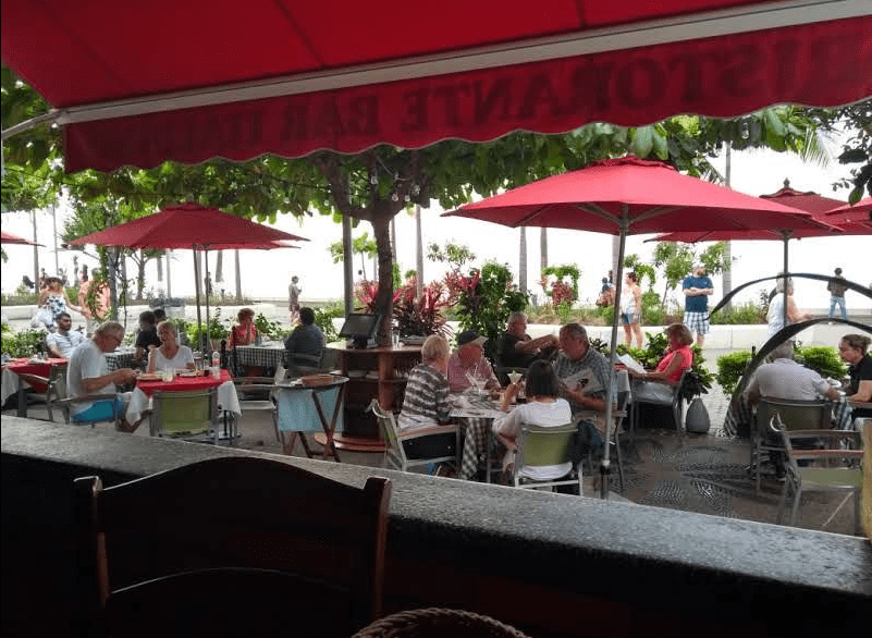 Best and worst foods we ate during our sober travels!